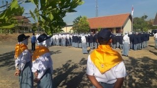 Ekstrakulikuler Palang Merah Remaja (PMR) SMKN 1 Nogosari
